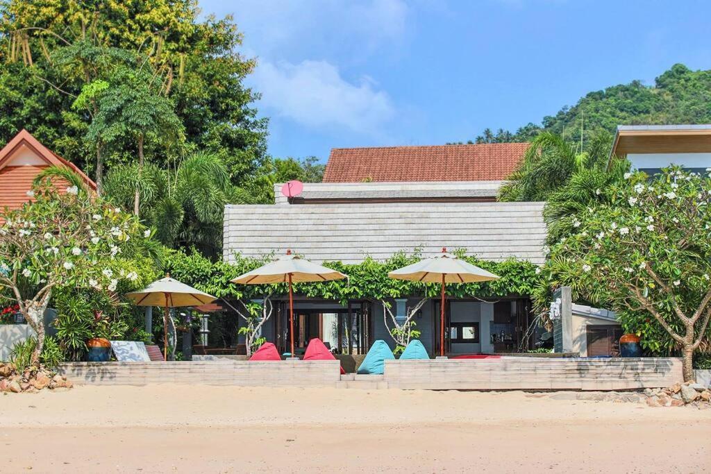 Beachfront - Lemongrass Villa Koh Samui